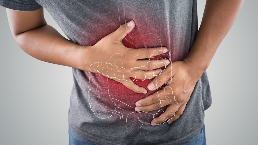 How to Calm Down and Manage Stomach Pain from Crohn’s Disease