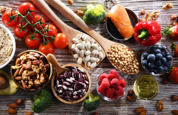 10 Natural Ways to Lower Your Cholesterol Levels