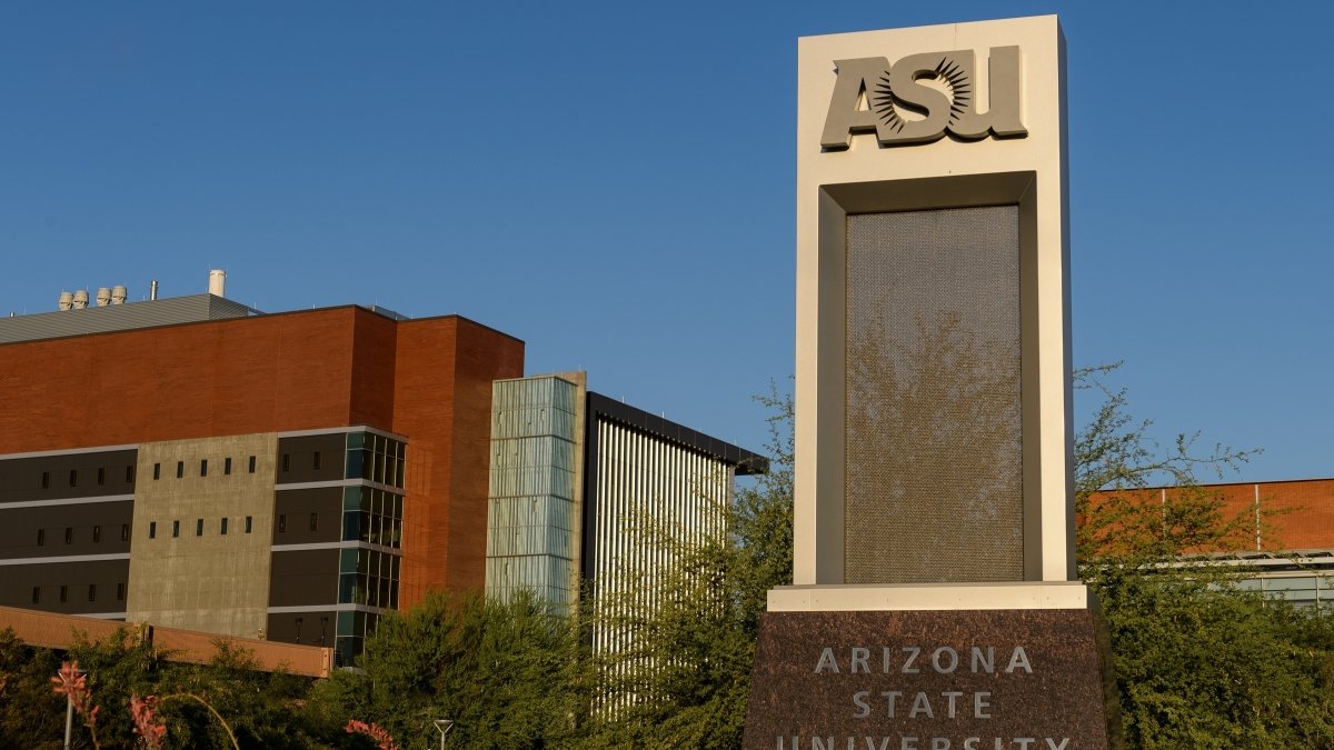 Arizona State University vs University of Arizona: Which Is Better?